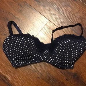 A Pea in the Pod lace wireless nursing bra 36D EUC